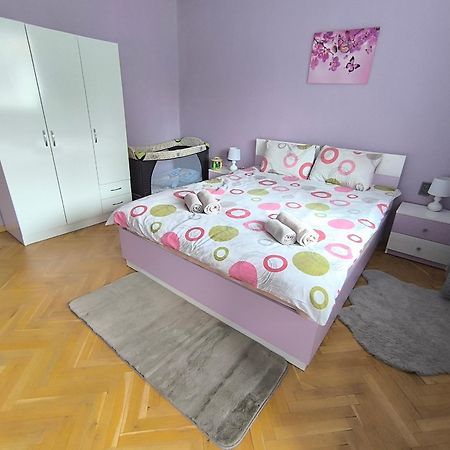 Апартамент За Нощувка, Център! Stara Zagora Extérieur photo