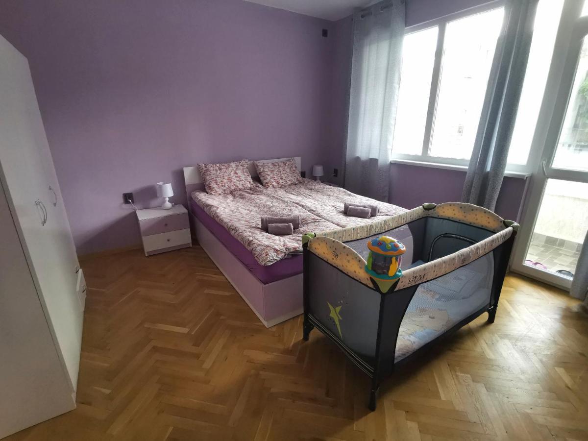 Апартамент За Нощувка, Център! Stara Zagora Extérieur photo